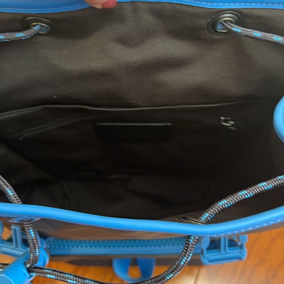 Coach Backpack leather Misnight Navy Racer Blue Drawstring & speedclip closures - Picture 14 of 15
